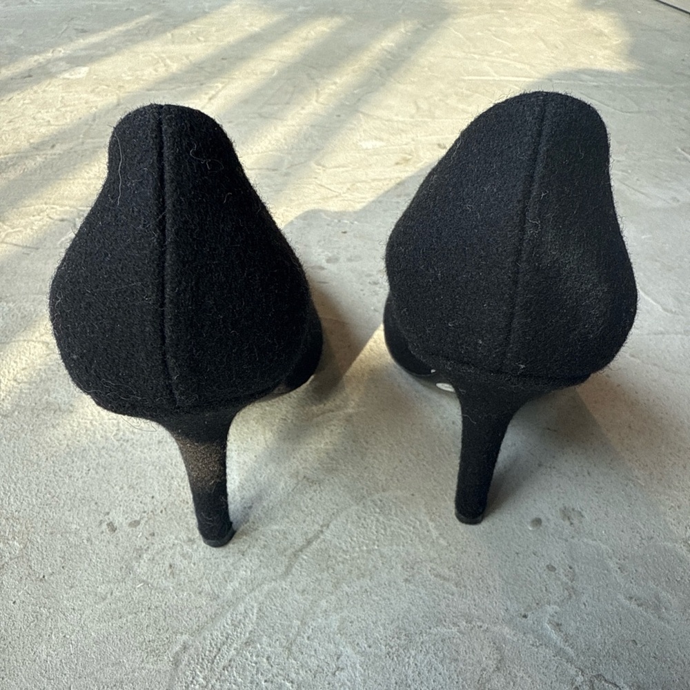 Givenchy Metallic Gold Pointed-Toe Pumps - Picture 3 of 6